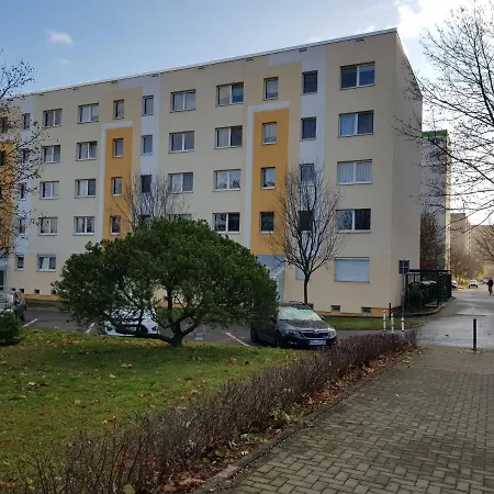 Am Landschaftsschutzgebiet, 3 Zimmer, Nur Mit Mietvertrag *