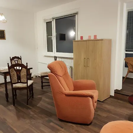 Am Landschaftsschutzgebiet, 3 Zimmer, Nur Mit Mietvertrag Apartament